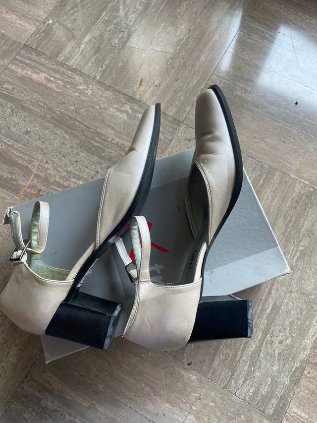 Scarpe TRE beige elegante, n.40