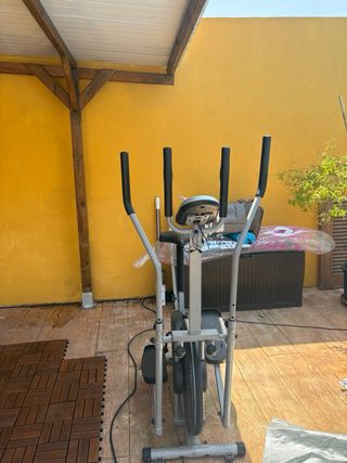 Bicicleta estática fitness