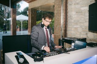 Servicio de DJ profesional