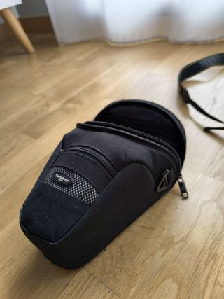 Nikon D3000 cámara réflex digital