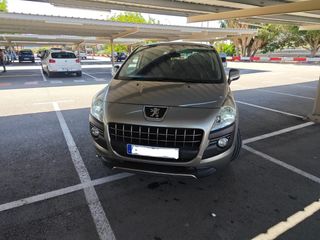 Peugeot 3008 2012