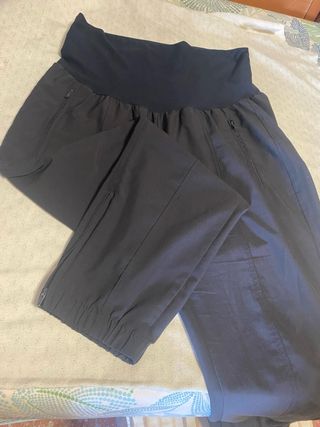 Pantalones premamá negros más camiseta negra M