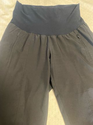 Pantalones premamá negros más camiseta negra M