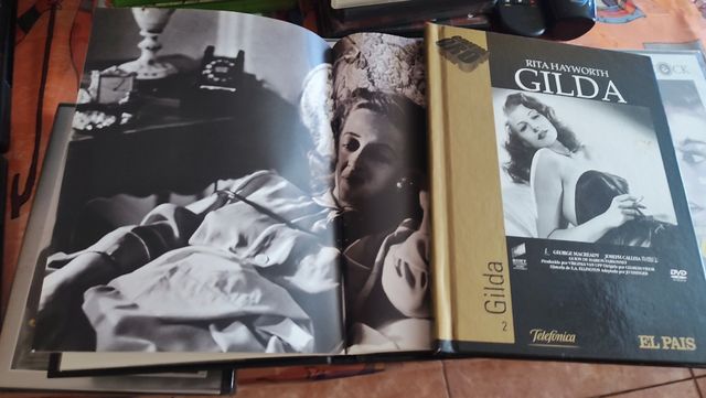 9 DVDS Alfred Hitchcock: RECUERDA, REBECA etc .