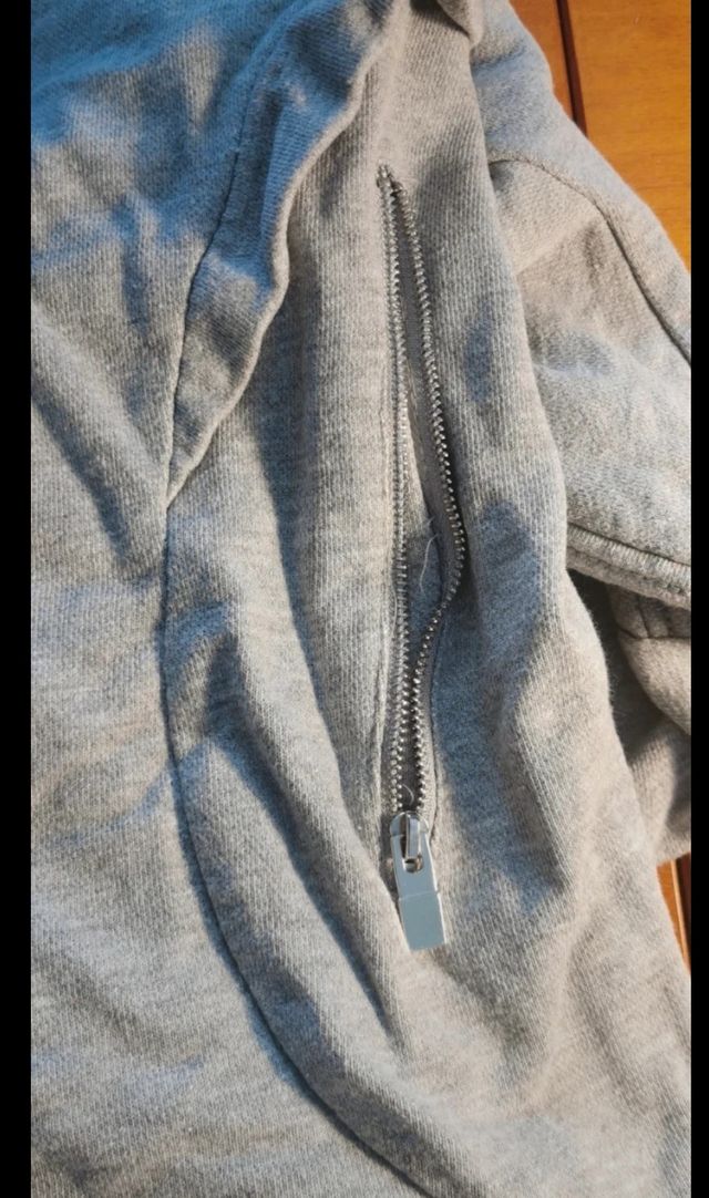 Sudadera gris Zara Man