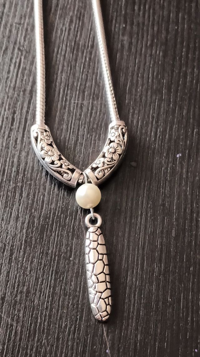 Collar metal perla - plateado blanco