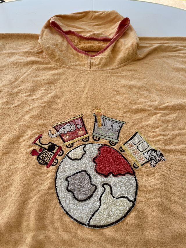 Toalla con capucha infantil - Tren animalitos