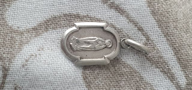 Medalla Virgen María - Plata