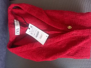 Chaqueta Zara roja talla S