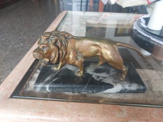 Escultura León Bronce Antiguo