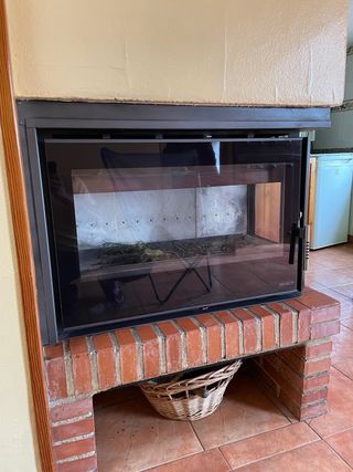 Estufa leña Carbel negra