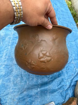 Vaso in rame antico decorato