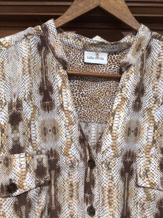 Vestido serpiente beige-marrón