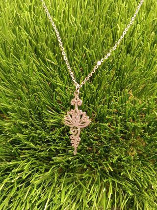 Collar plata flor loto