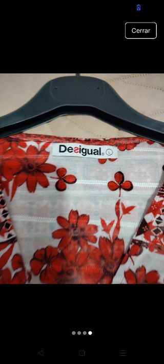 Camiseta Desigual roja y blanca