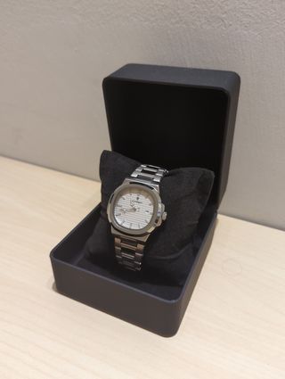 Reloj Poedagar - esfera blanca, correa metal