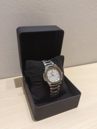 Reloj Poedagar - esfera blanca, correa metal