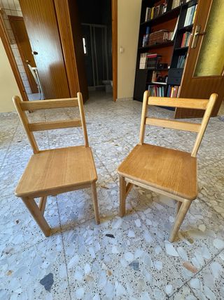 Sillas de madera infantil