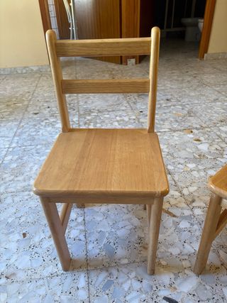 Sillas de madera infantil