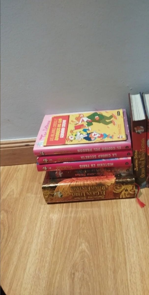 Lote libros Geronimo Reino Fantasía y Tea Stilton