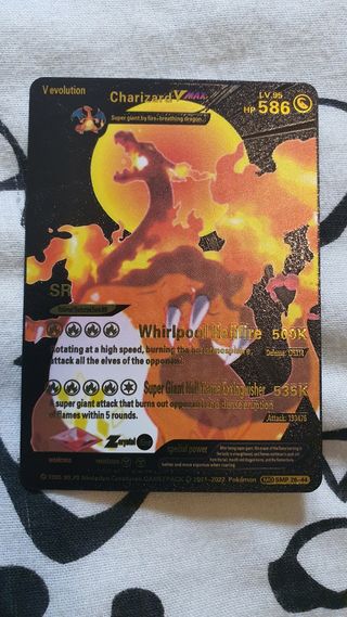 Carta negra Charizard VMAX - Pokémon