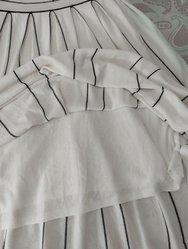 Vestido blanco rayas negras