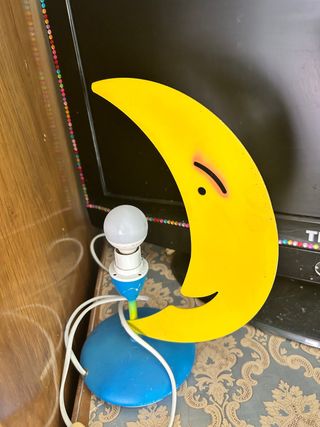 Lampara luna infantil