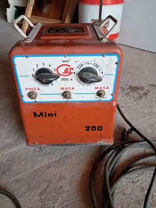 Soldadora Mini GAR 200A