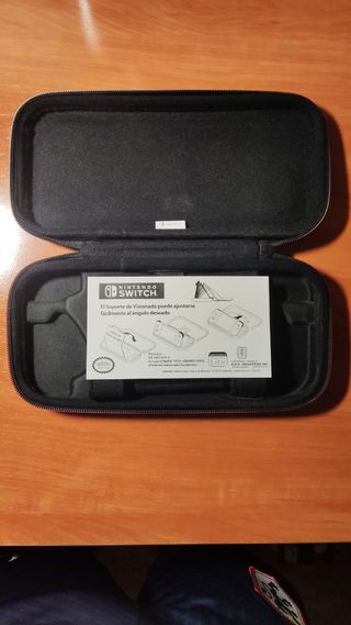 Funda Nintendo Switch - NNS40 Deluxe 