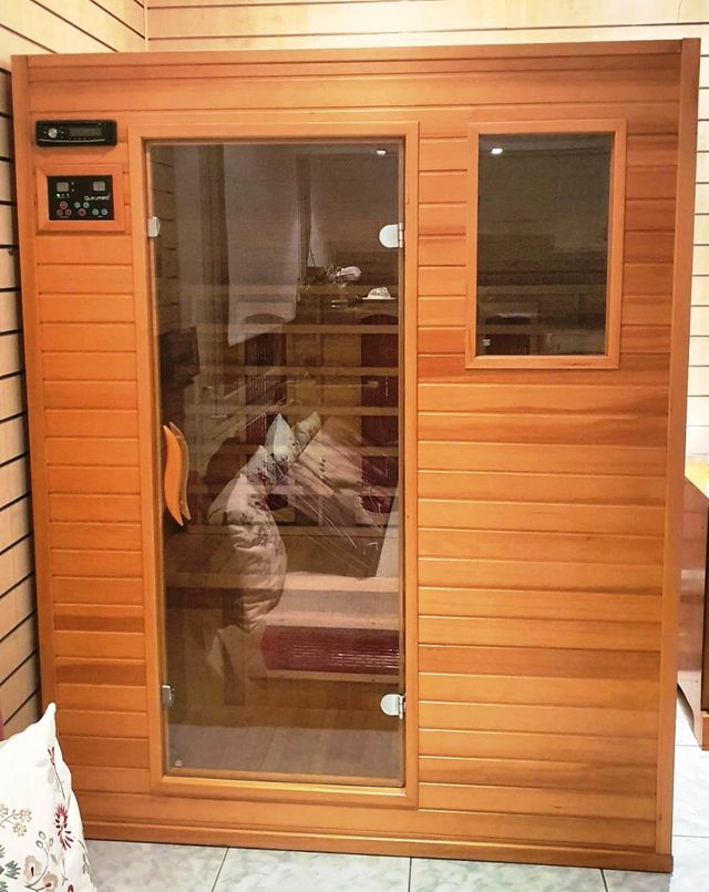 Sauna infrarroja Quirumed tres cuerpos. 