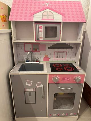 Casa Muñecas + Cocina Juguete