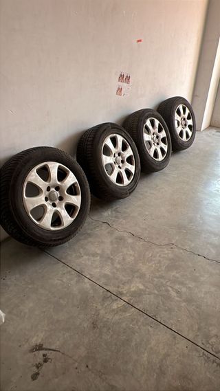 4 Llantas Audi Q7 con neumáticos medida 235/60 R18