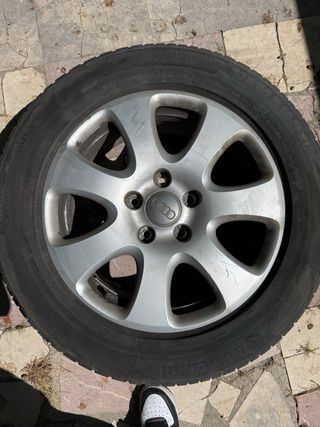 4 Llantas Audi Q7 con neumáticos medida 235/60 R18