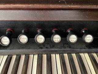 Piano antiguo Armonium Vintage