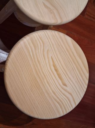 TABURETE GIRATORIO DE MADERA
