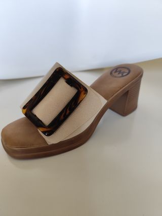 ZAPATOS DE TACÓN CON PLATAFORMA DE DISEÑO