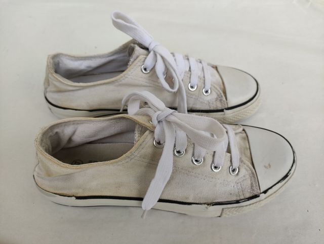 Scarpe da ginnastica in tela, colore bianco, n. 37