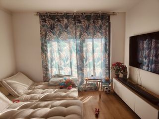 Sofá cama beige 2 plazas