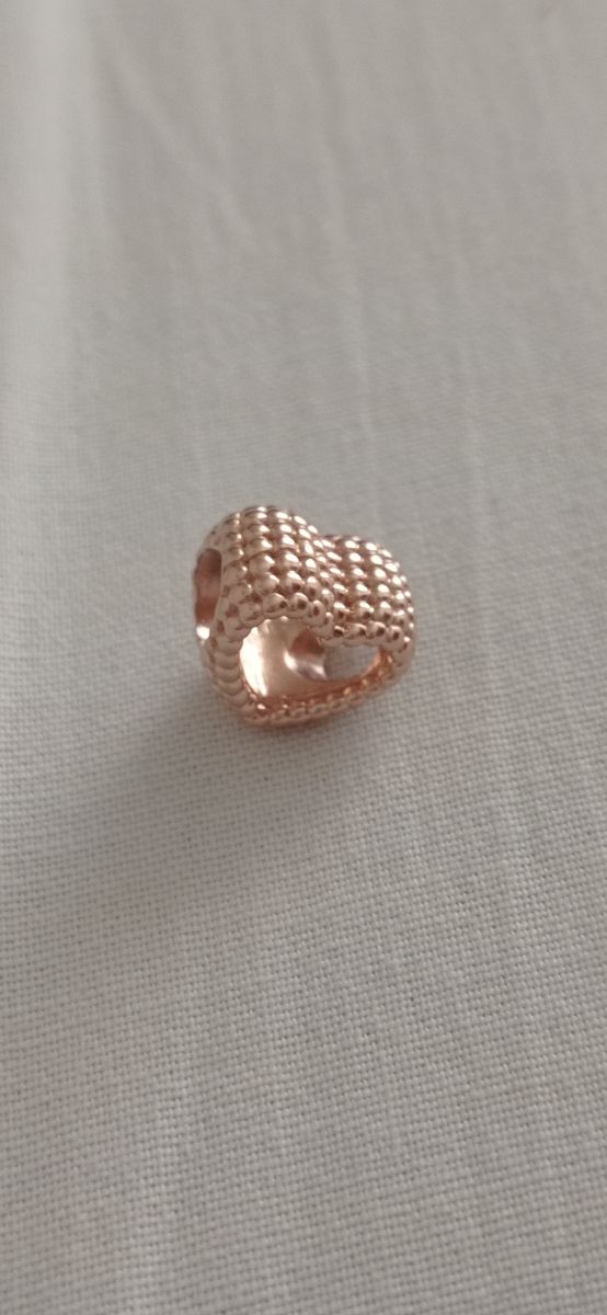 Charm Pandora Corazón Dorado Rosa