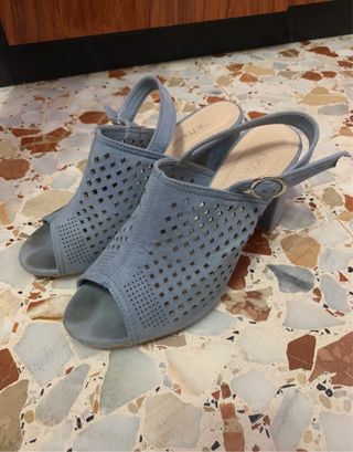 Sandalias tacón azul