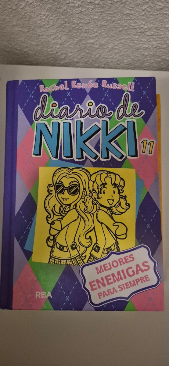 Diario de Nikki 11 - Mejores enemigas para siem...