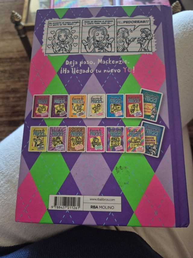 Diario de Nikki 11 - Mejores enemigas para siem...