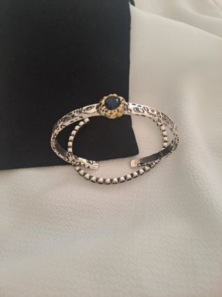 Pulseras de plata.
Artesanales
