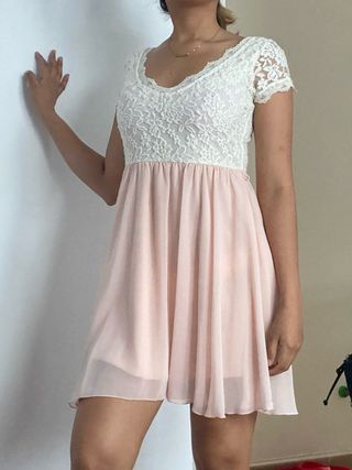 Vestido Blanco y Rosa