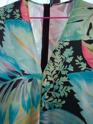 Mono estampado tropical