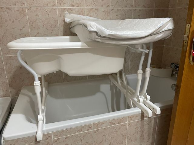 Bañera+cambiador bebé