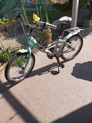 Bicicleta niña 18" usada dos veces,como nueva