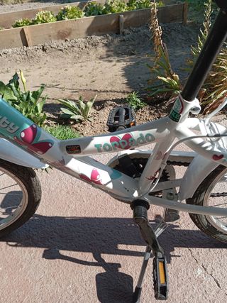 Bicicleta niña 18" usada dos veces,como nueva