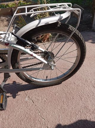 Bicicleta niña 18" usada dos veces,como nueva