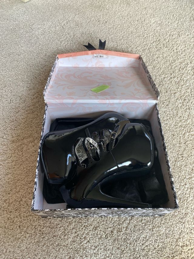 Tacones Bordello negros - NUEVOS